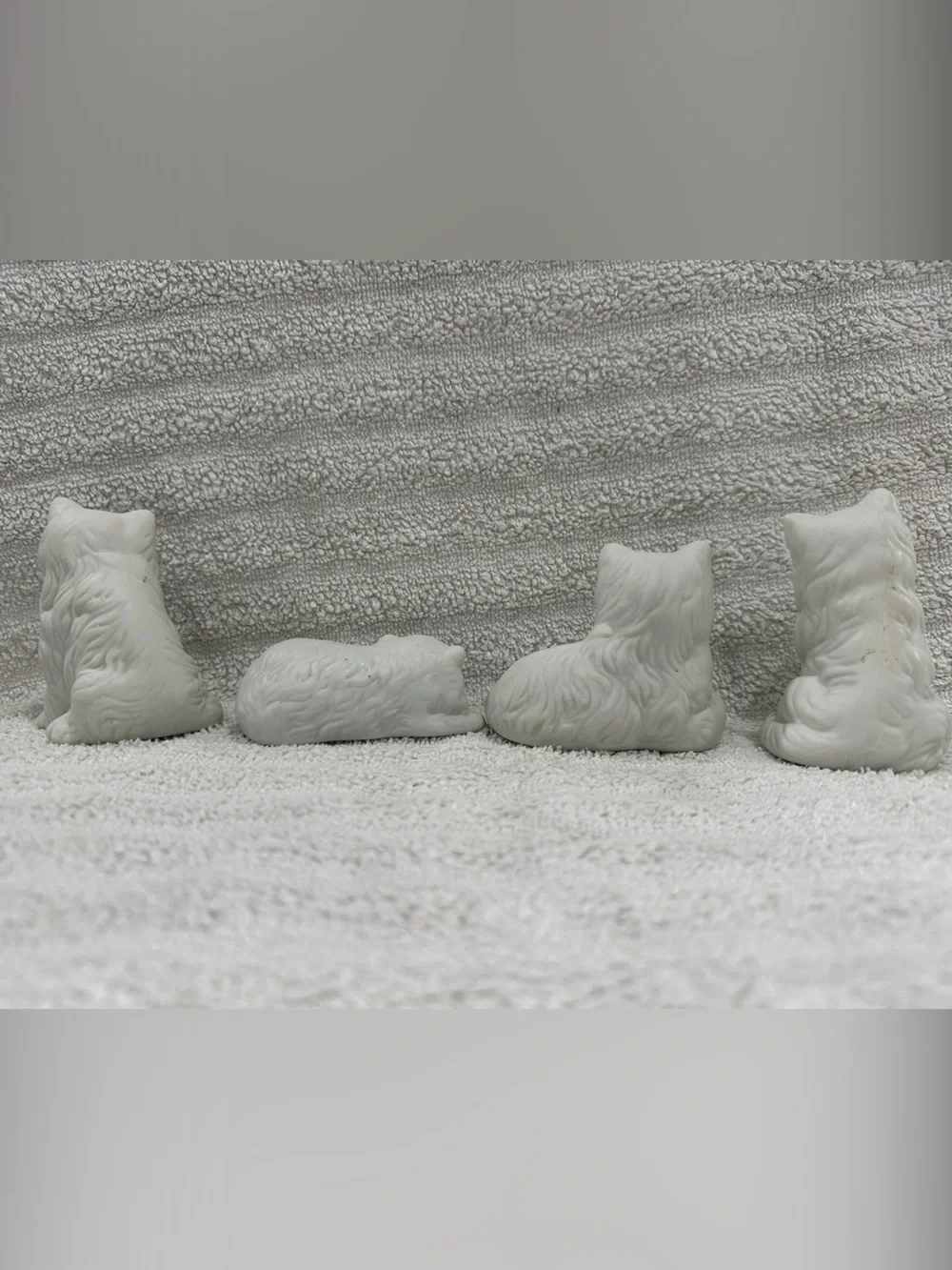 N/A decorative white